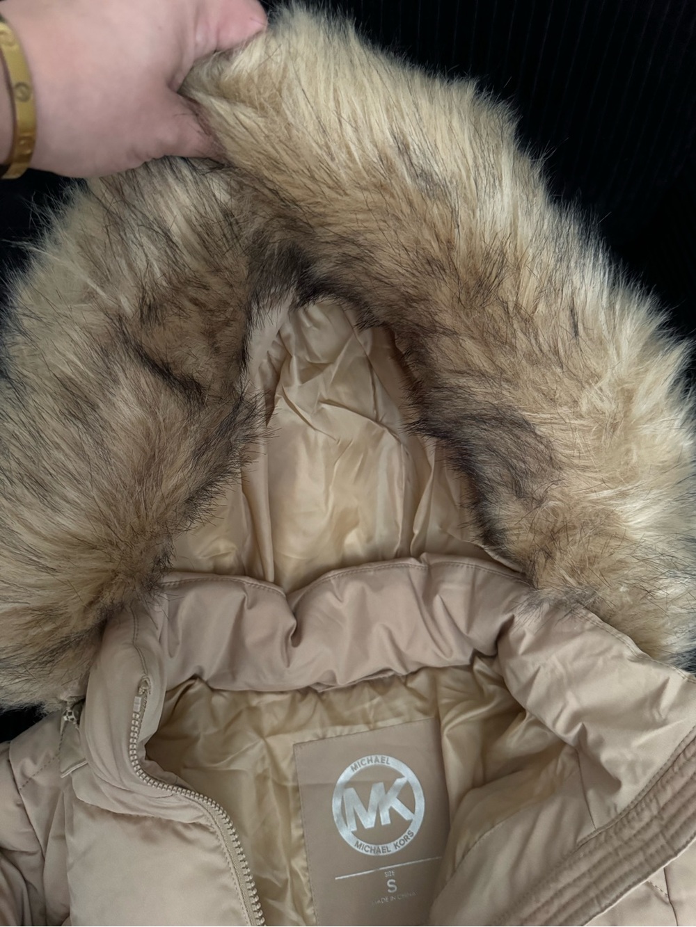Michael Kors Puffer Jacket with Faux-Fur Trim - Picture 3 of 6